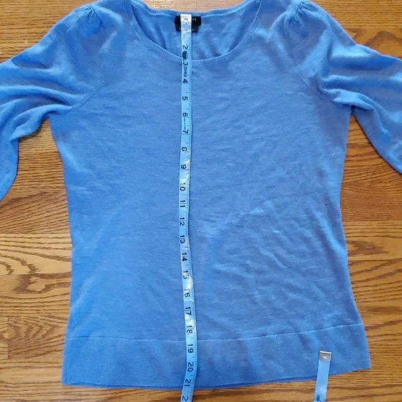Talbots 100% Merino Puff Sleeve Sweater with Pearl Button Cuffs, Blue, Size SP - Picture 5 of 5